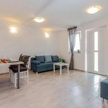 In Near & Pool Dramalj